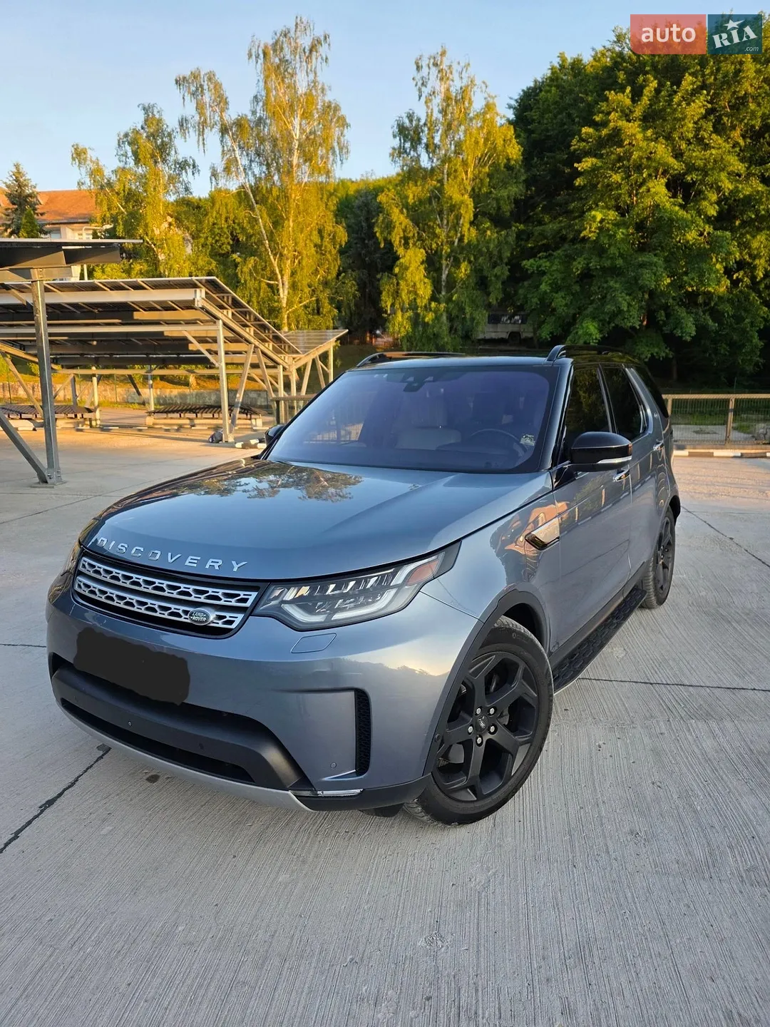 2018 Land Rover Discovery - мініатюра 23