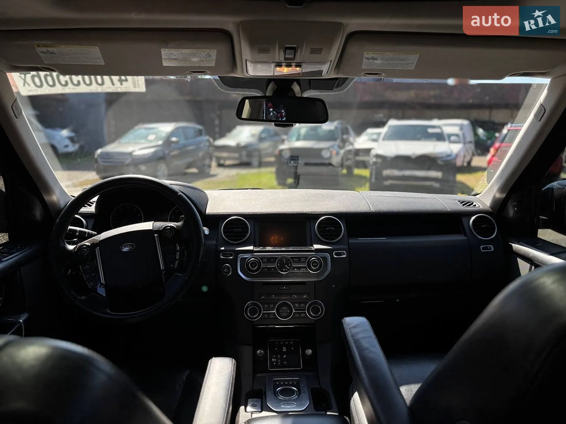 2016 Land Rover Discovery - мініатюра 33