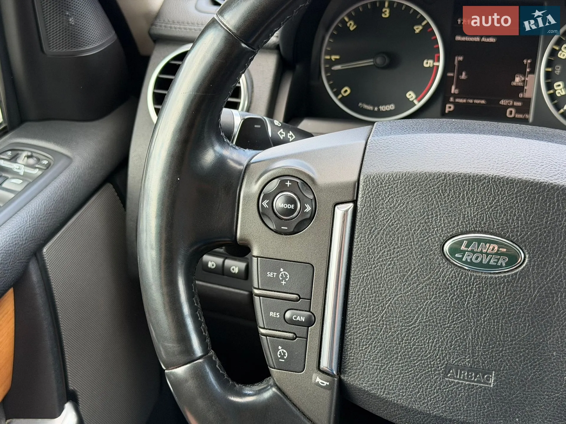 2014 Land Rover Discovery - мініатюра 33