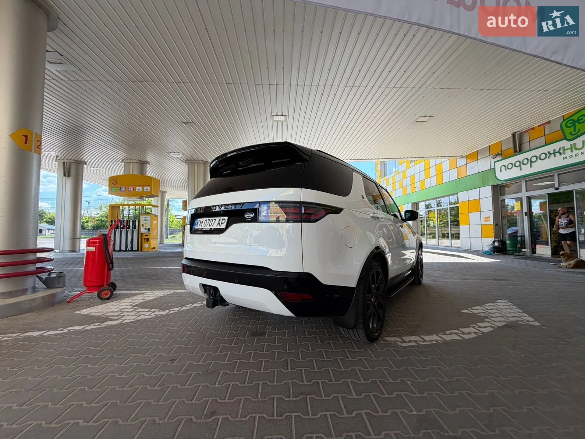 2021 Land Rover Discovery - мініатюра 10