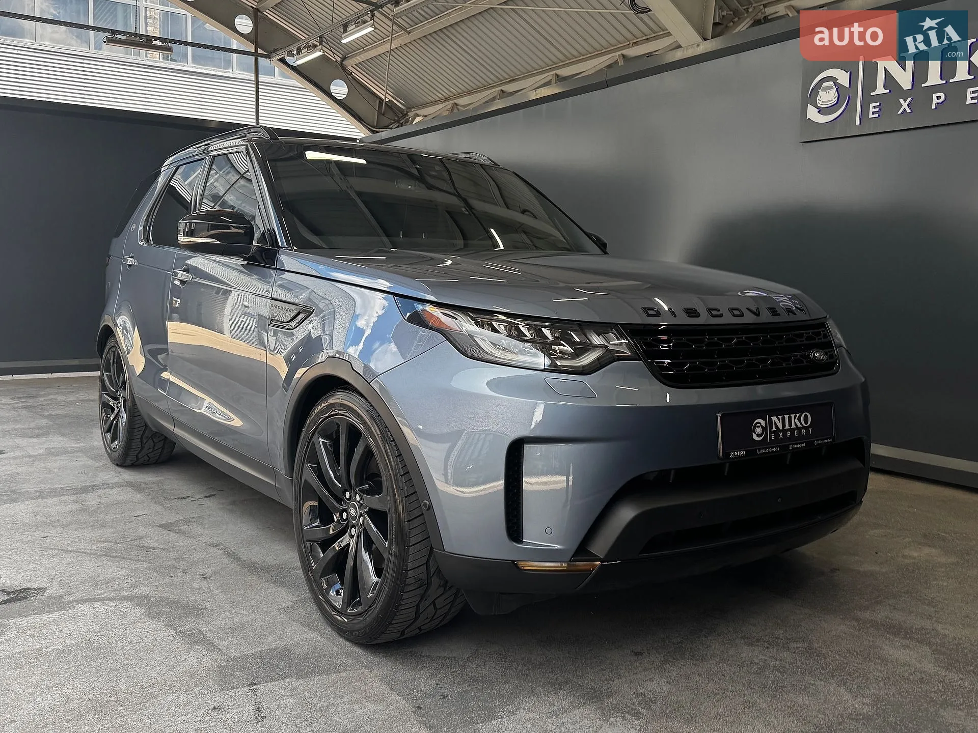 2019 Land Rover Discovery - мініатюра 19