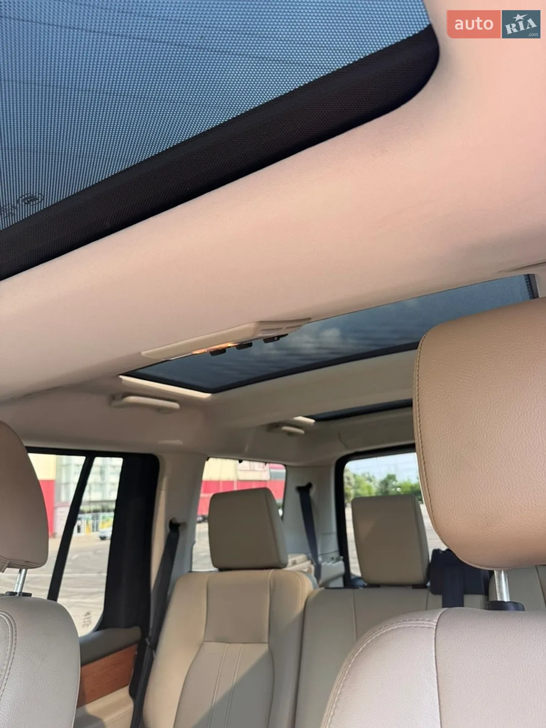 2014 Land Rover Discovery - мініатюра 13