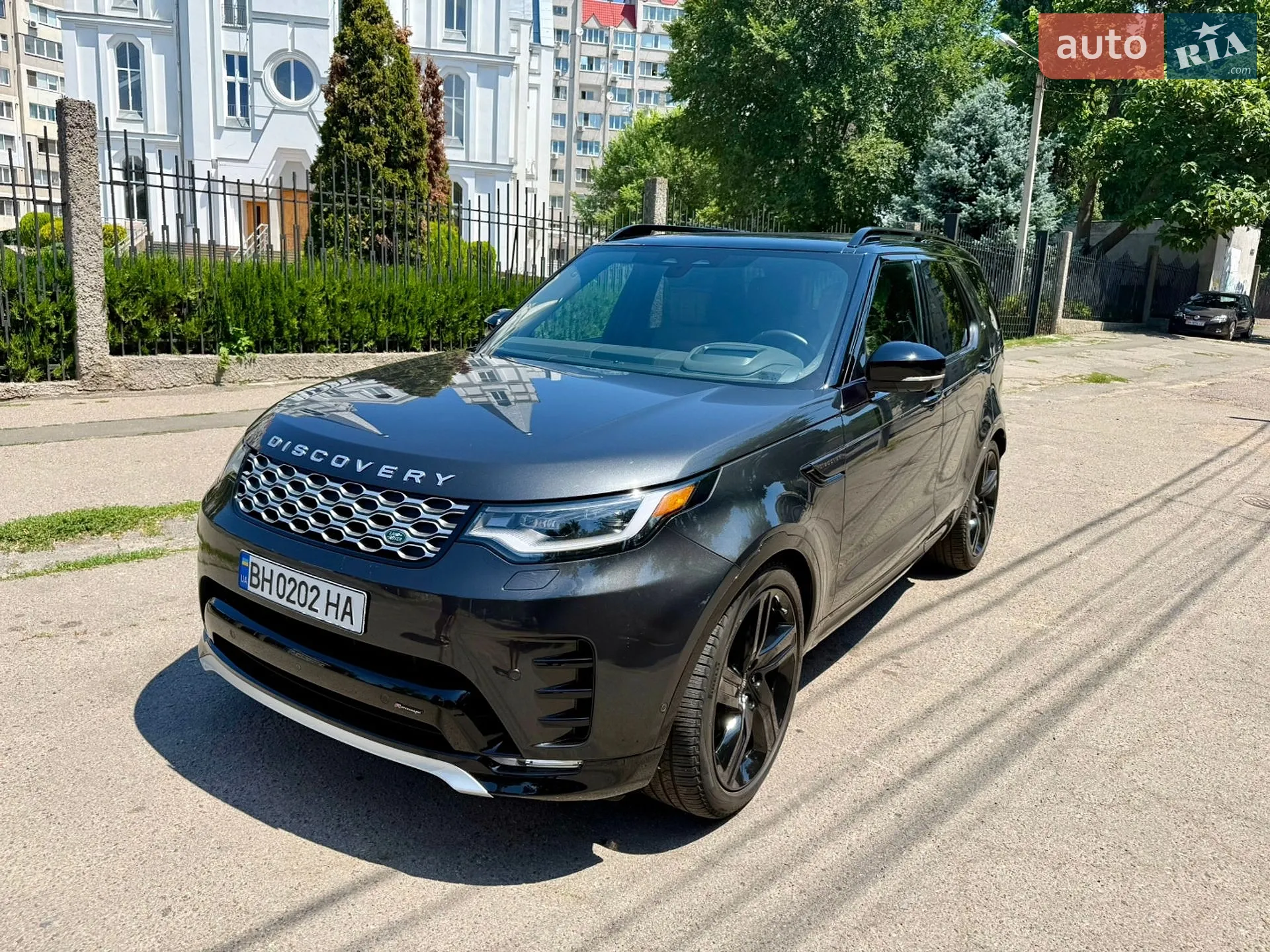2023 Land Rover Discovery - мініатюра 2