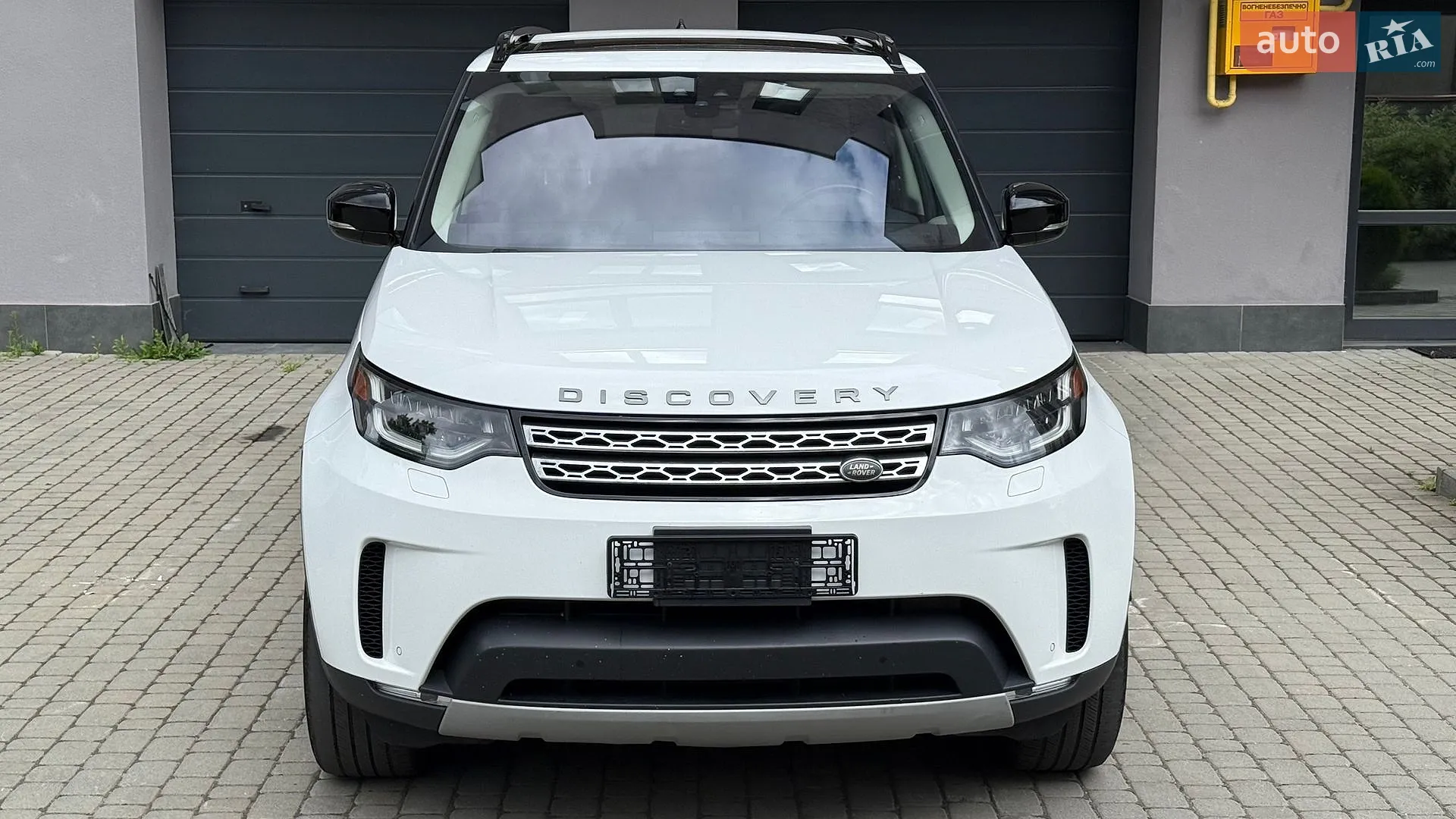 2018 Land Rover Discovery - мініатюра 2