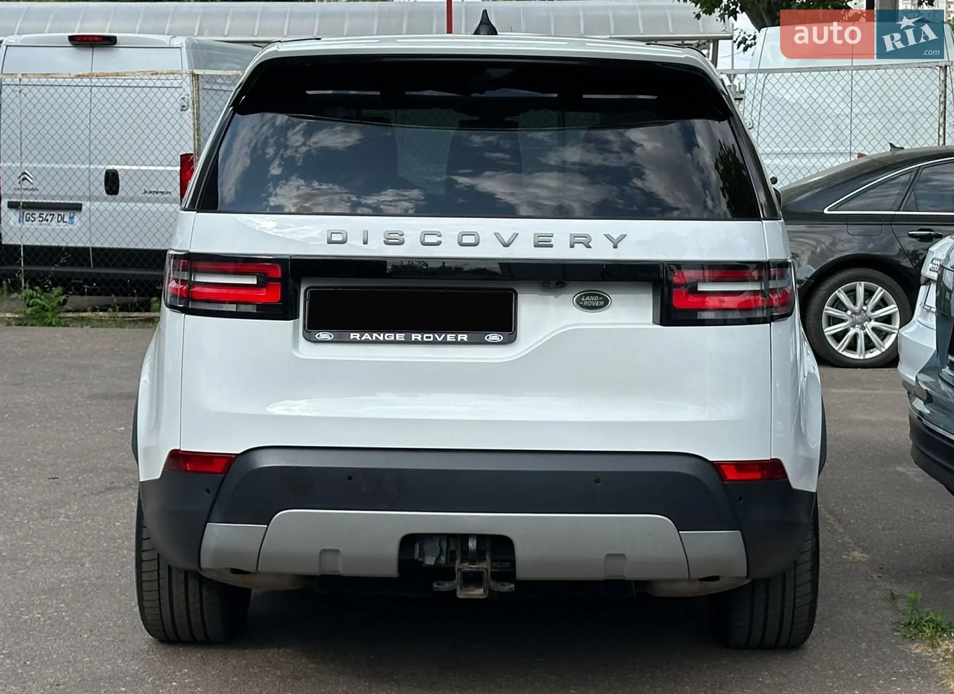 2017 Land Rover Discovery - мініатюра 9