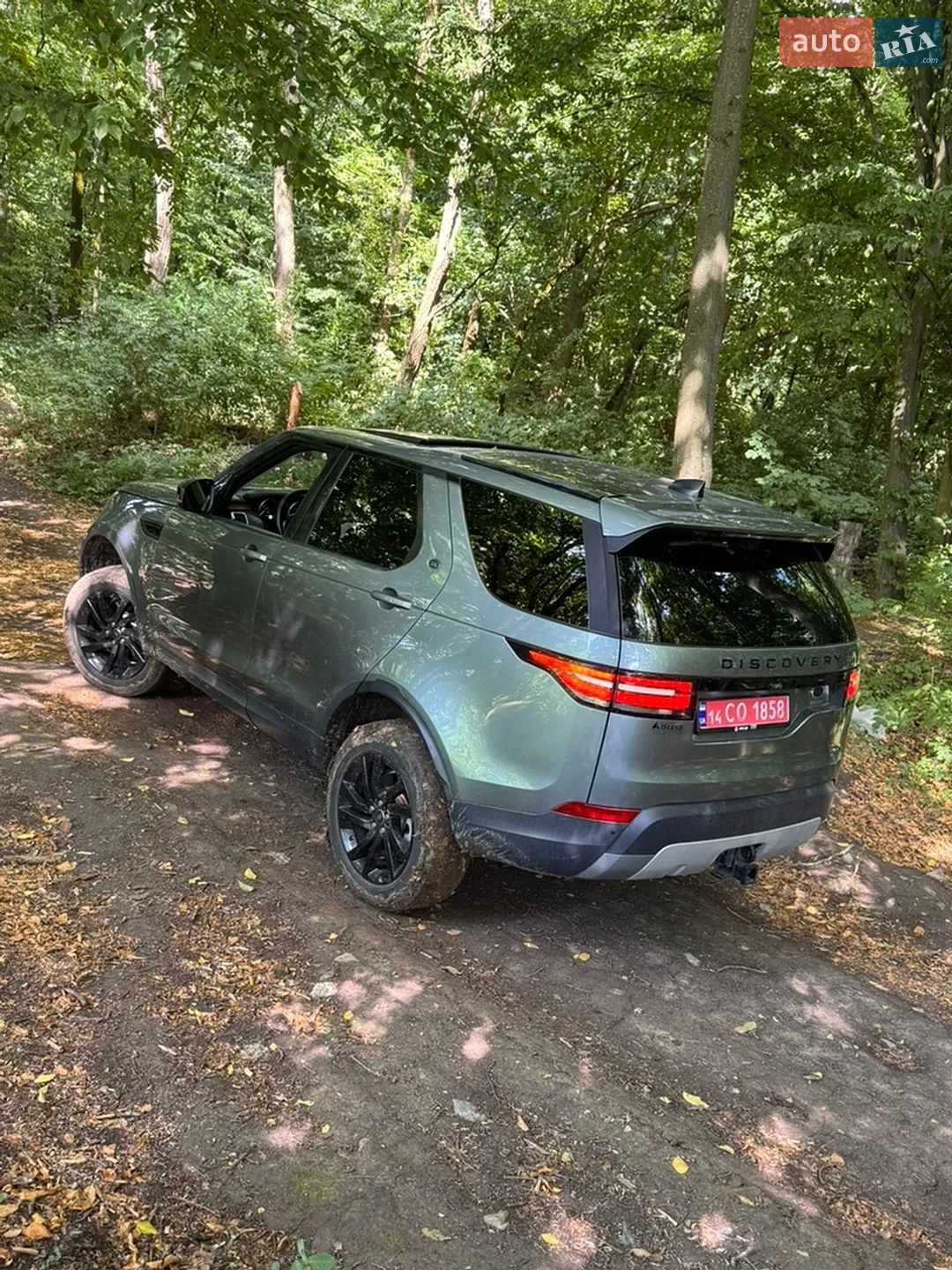 2017 Land Rover Discovery - мініатюра 33