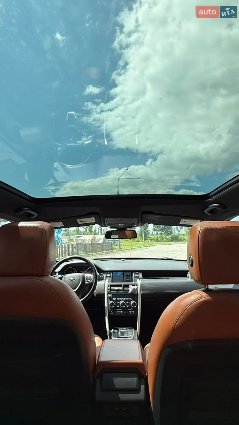 2016 Land Rover Discovery - мініатюра 54