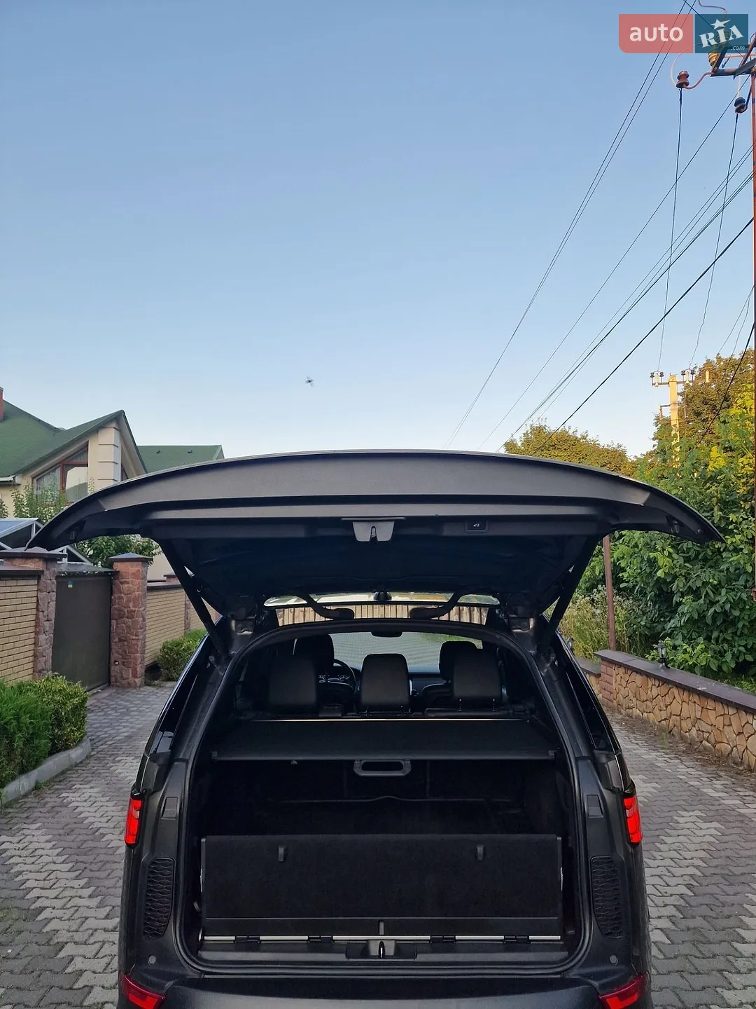2018 Land Rover Discovery - мініатюра 11