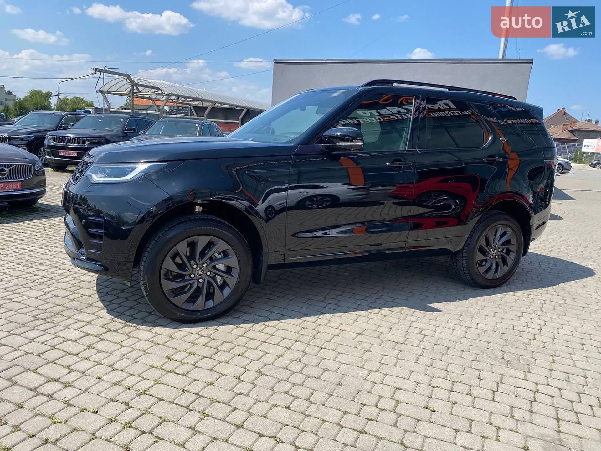 2023 Land Rover Discovery - мініатюра 3