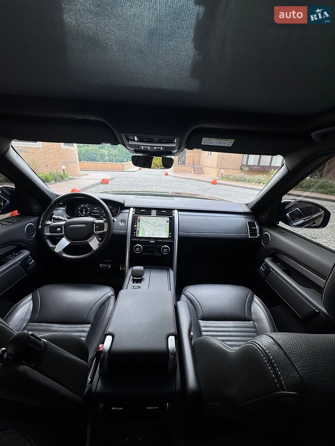 2023 Land Rover Discovery - мініатюра 28