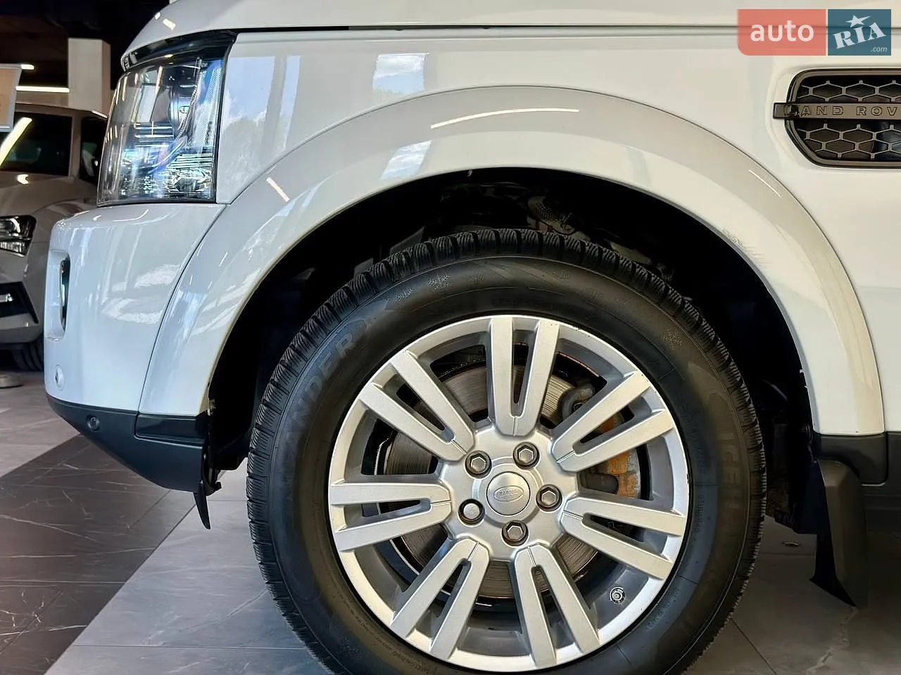 2014 Land Rover Discovery - мініатюра 6