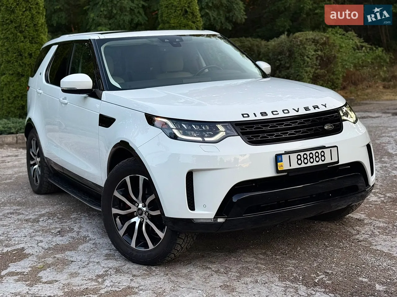 2017 Land Rover Discovery - мініатюра 65
