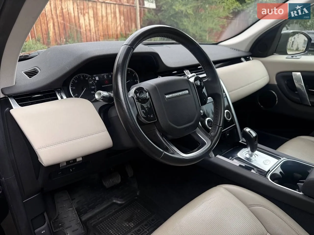 2020 Land Rover Discovery Sport - мініатюра 18