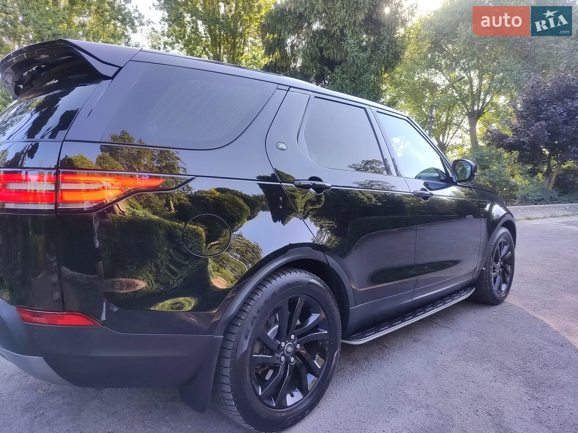 2017 Land Rover Discovery - мініатюра 7
