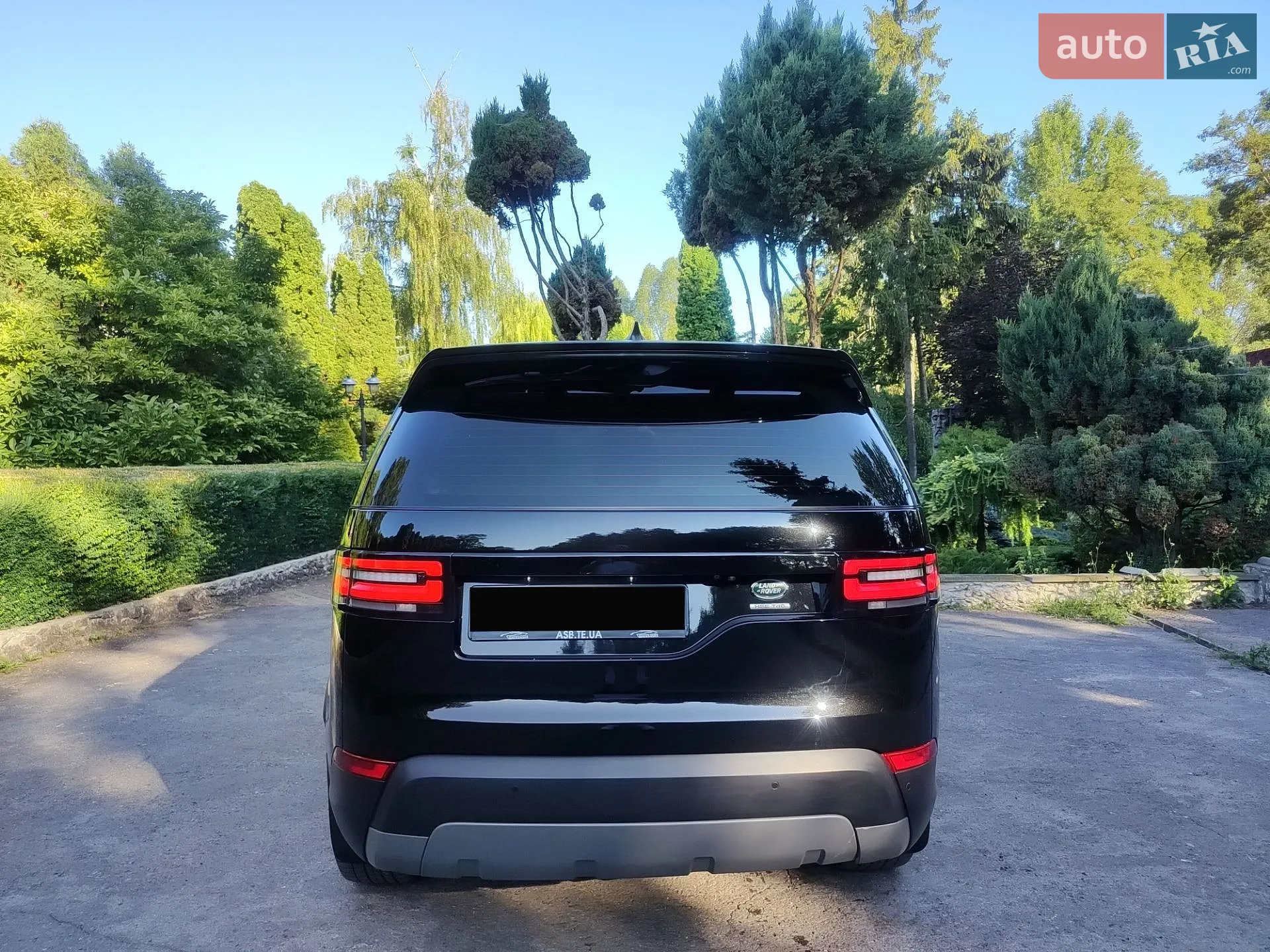 2017 Land Rover Discovery - мініатюра 21