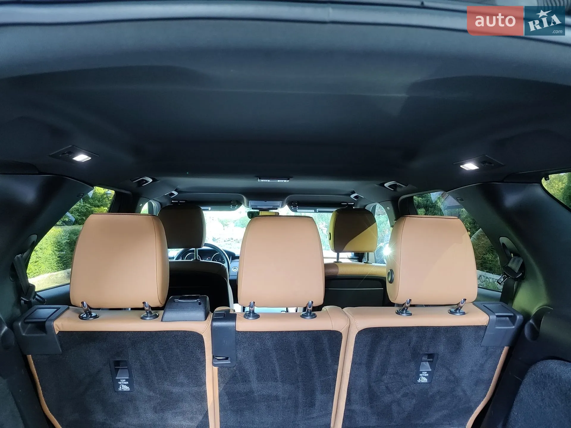 2017 Land Rover Discovery - мініатюра 50