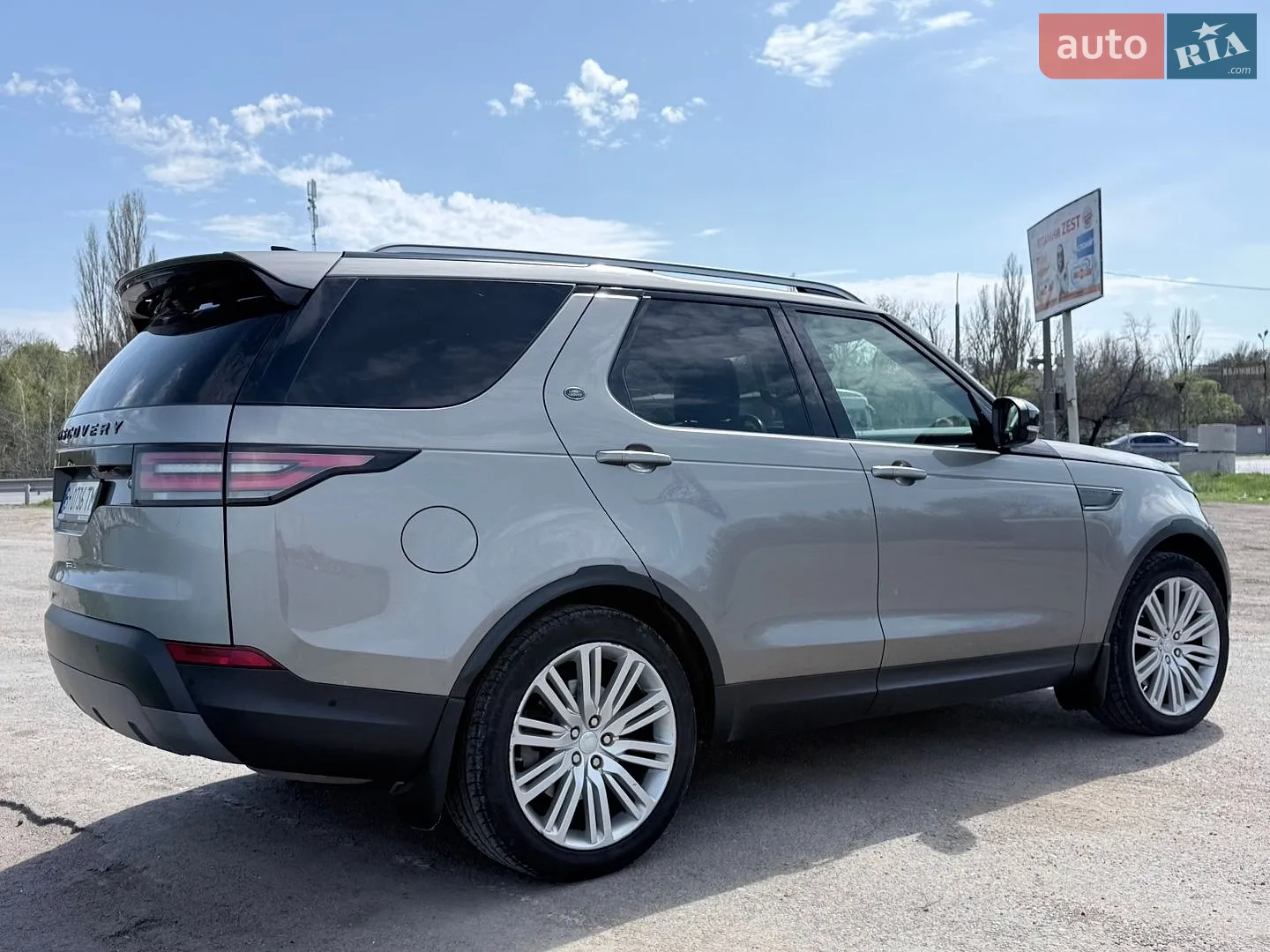 2017 Land Rover Discovery - мініатюра 52