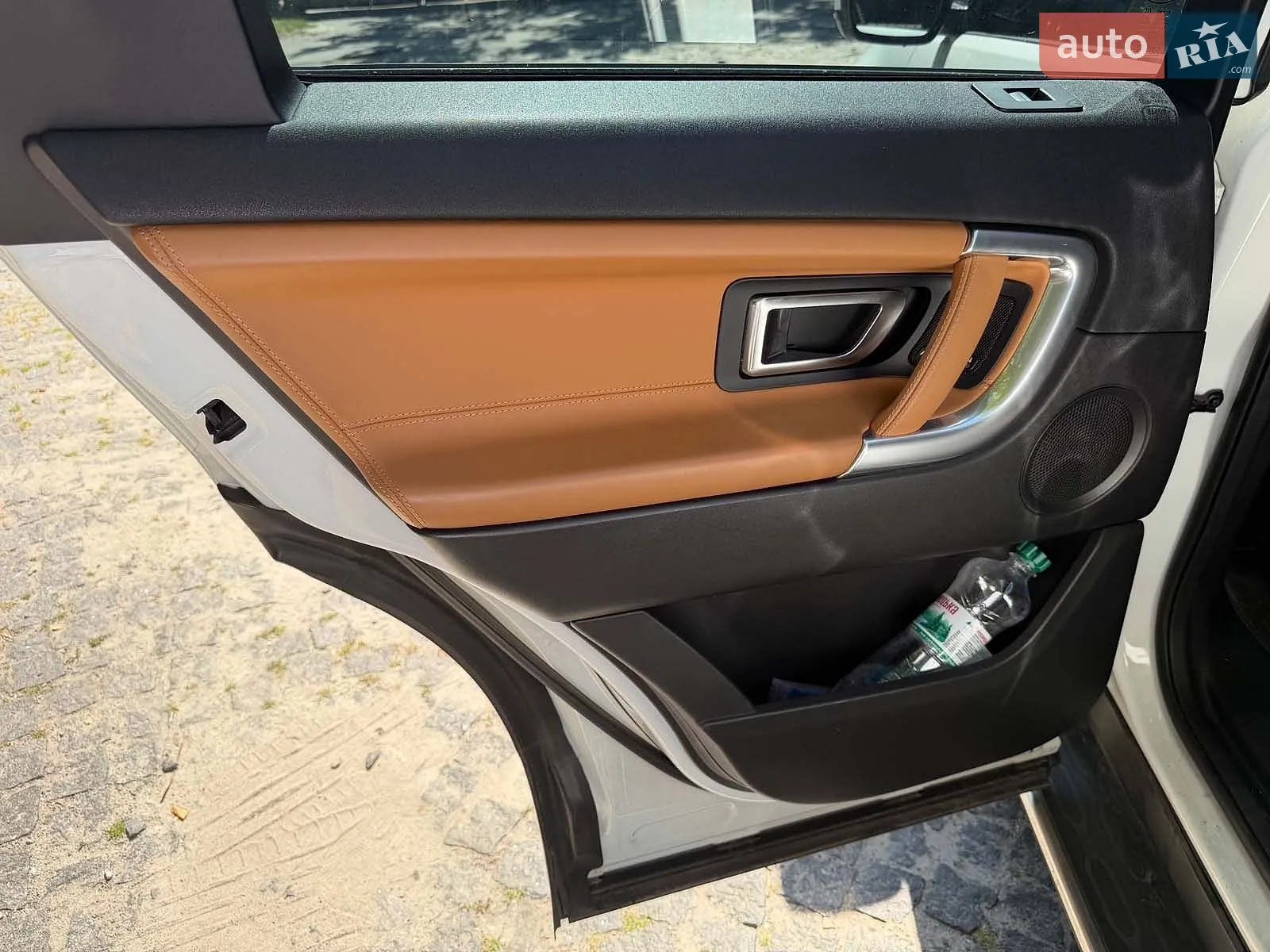 2017 Land Rover Discovery - мініатюра 20