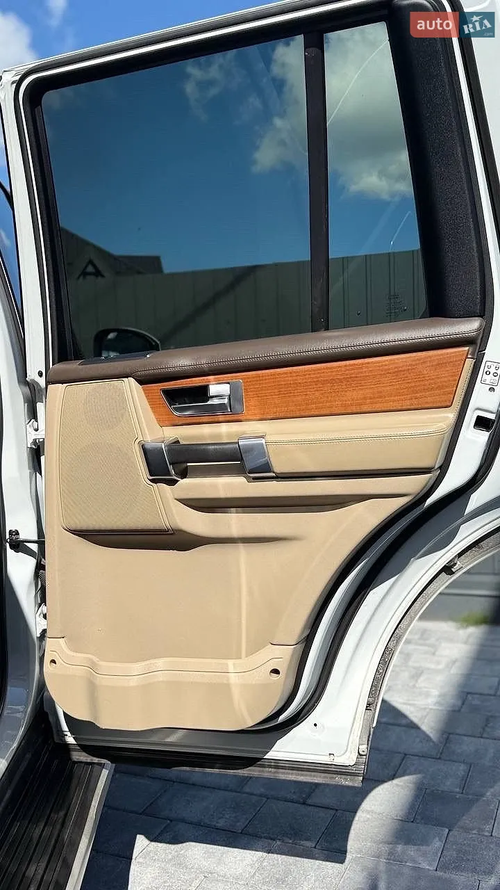 2016 Land Rover Discovery - мініатюра 115