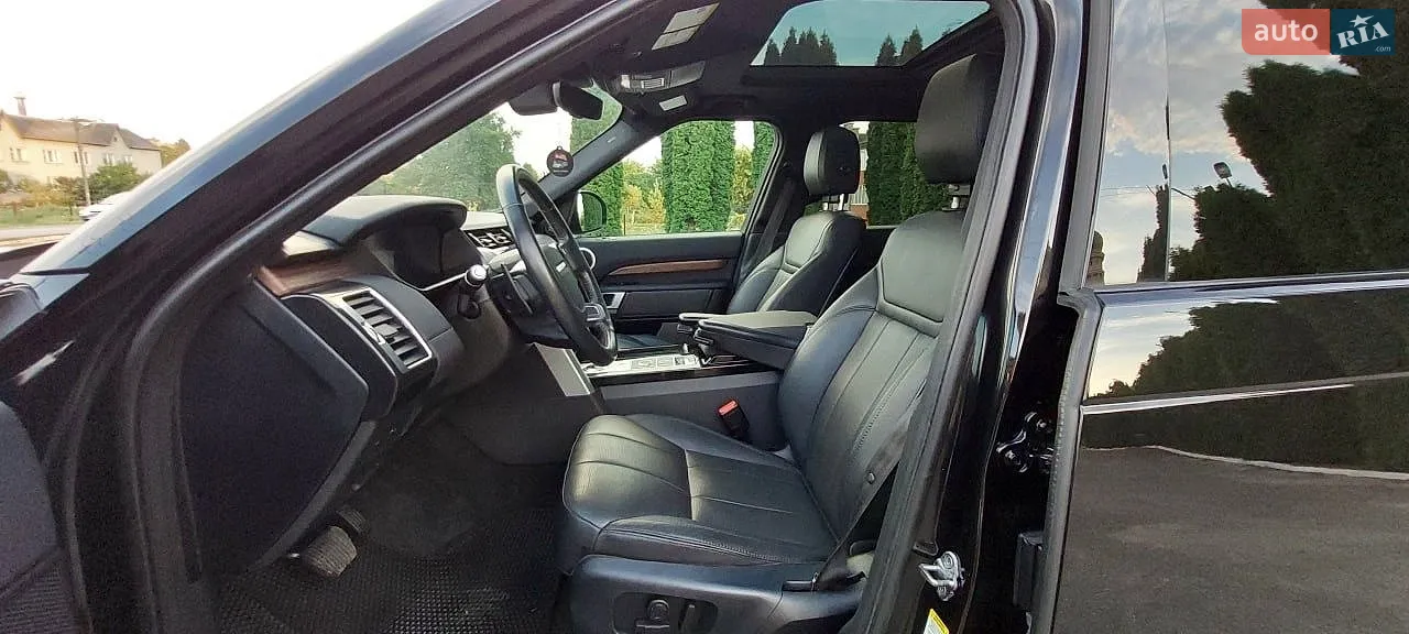 2019 Land Rover Discovery - мініатюра 18
