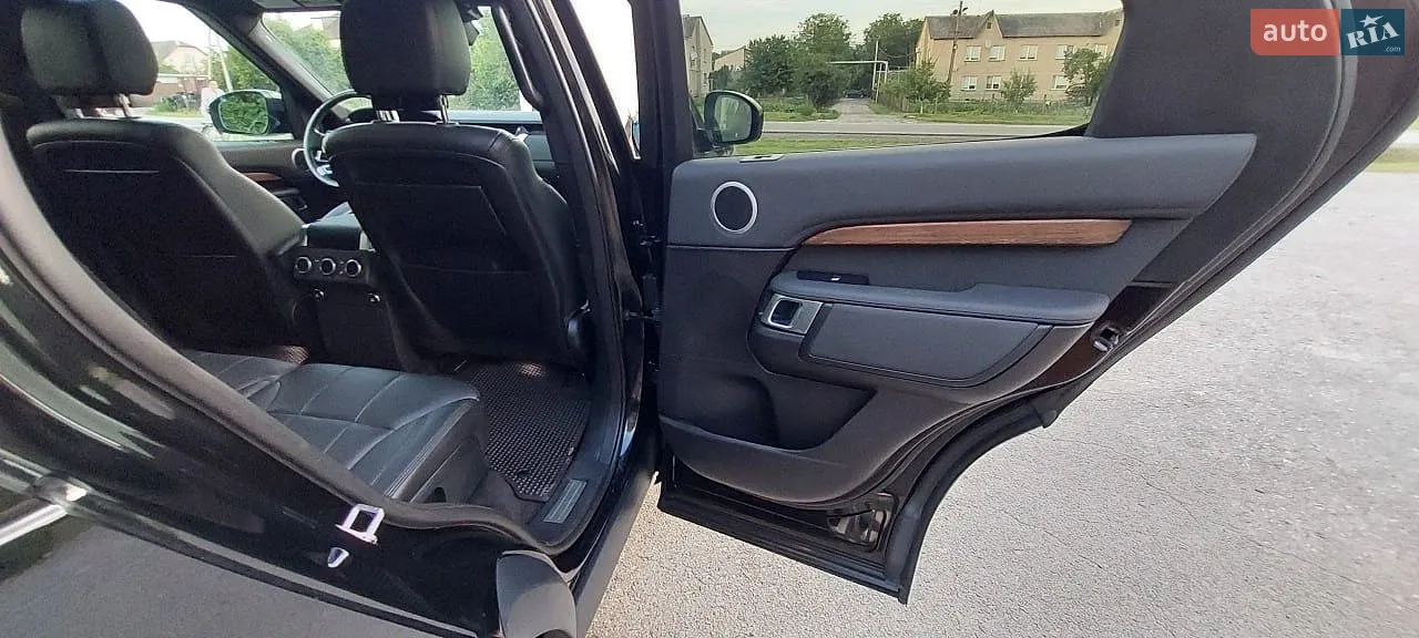 2019 Land Rover Discovery - мініатюра 47