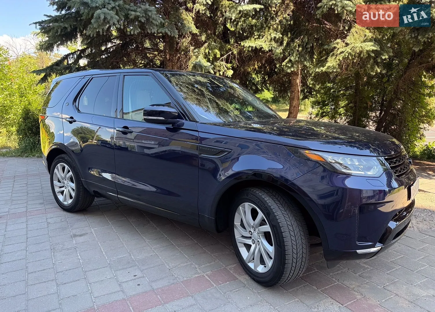 2017 Land Rover Discovery - мініатюра 11