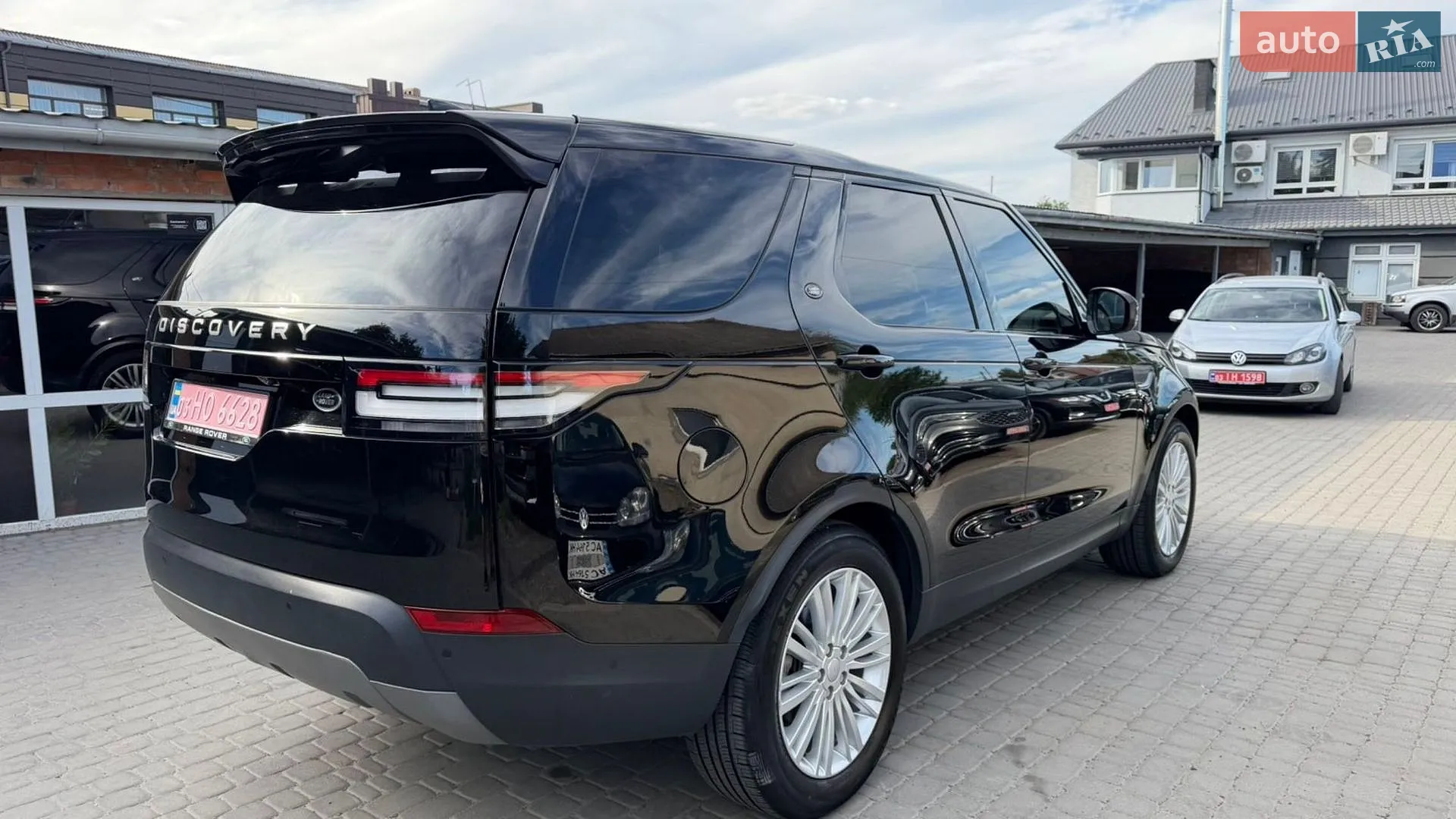 2020 Land Rover Discovery - мініатюра 16