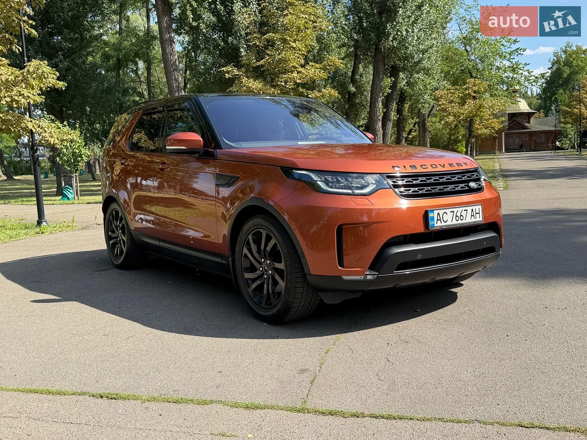 2019 Land Rover Discovery - мініатюра 16