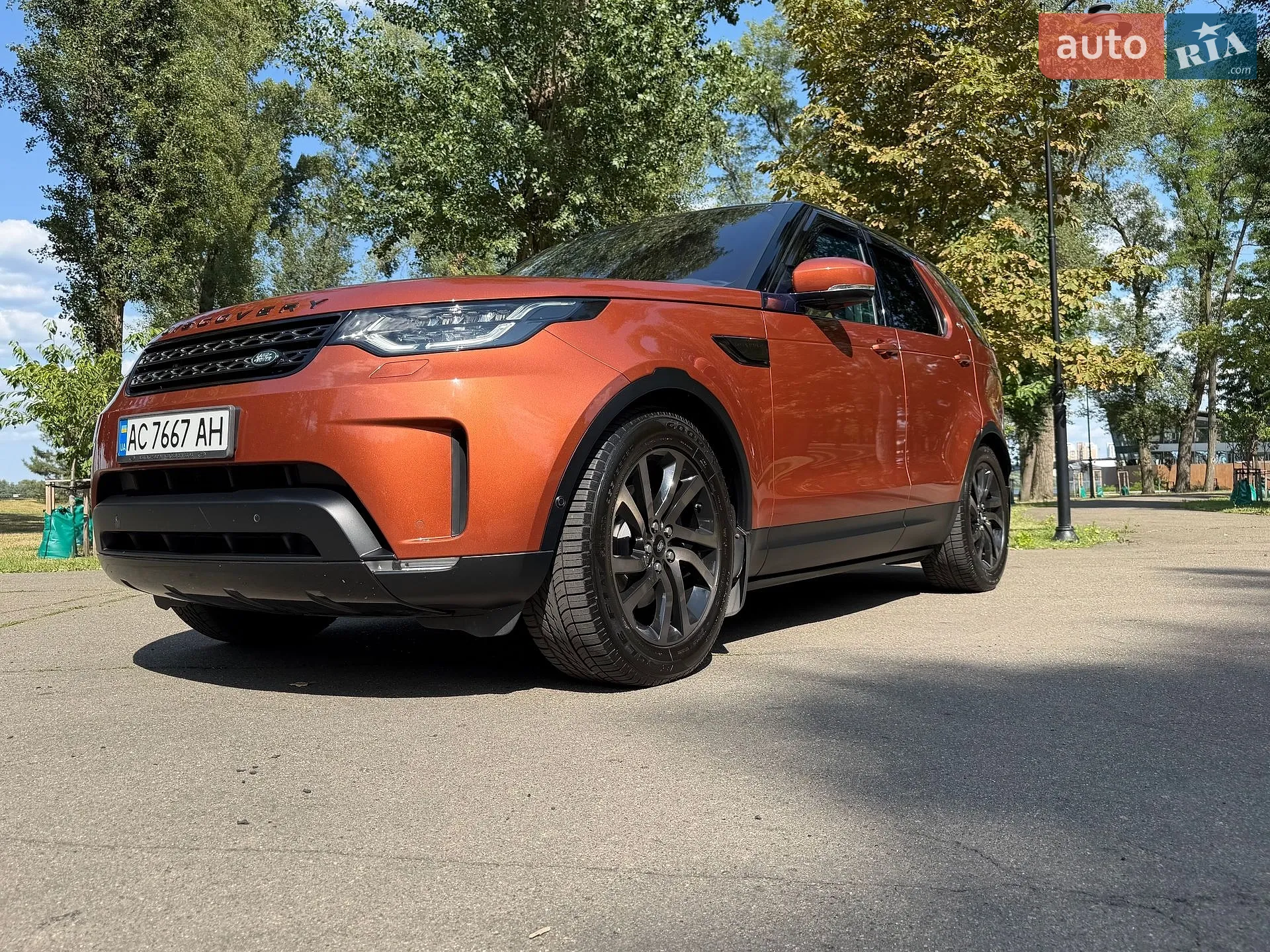 2019 Land Rover Discovery - мініатюра 23