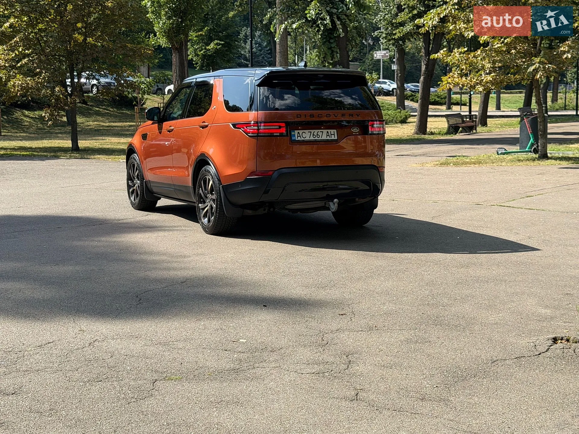 2019 Land Rover Discovery - мініатюра 37