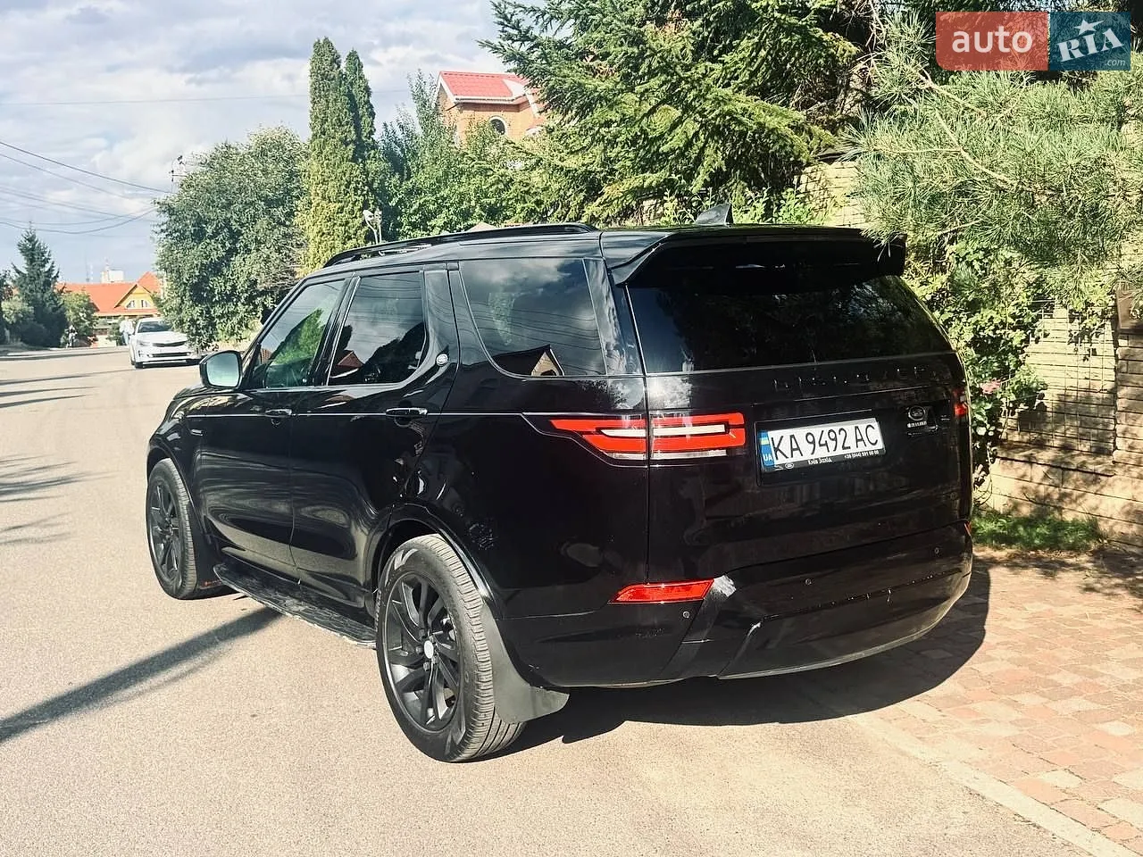 2017 Land Rover Discovery - мініатюра 4