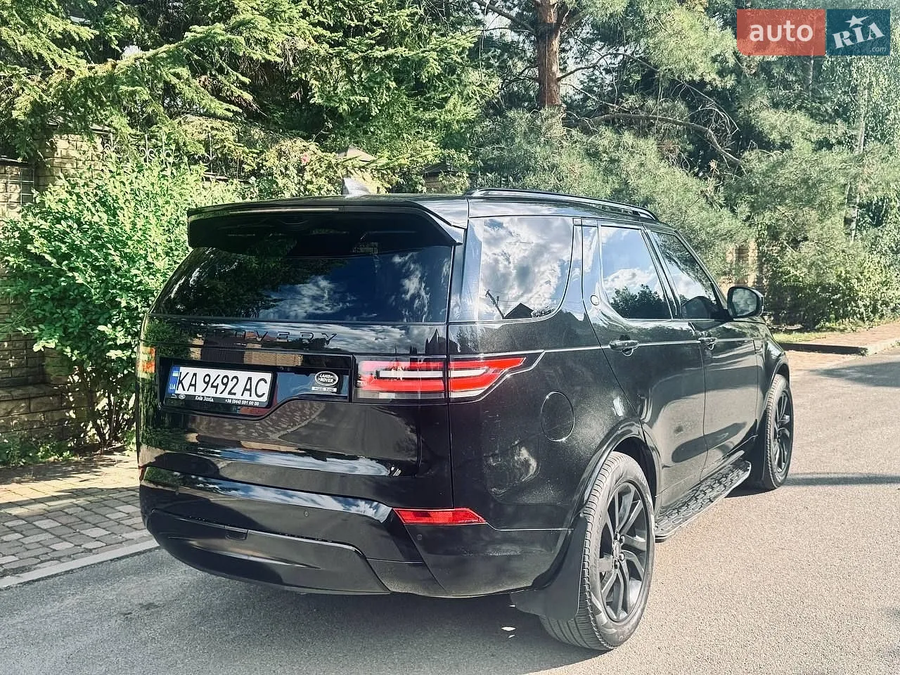 2017 Land Rover Discovery - мініатюра 9