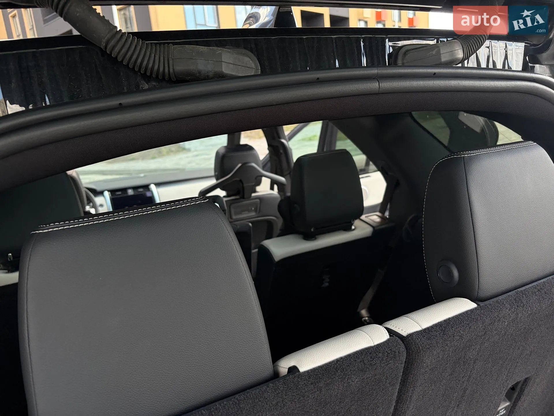 2021 Land Rover Discovery - мініатюра 72