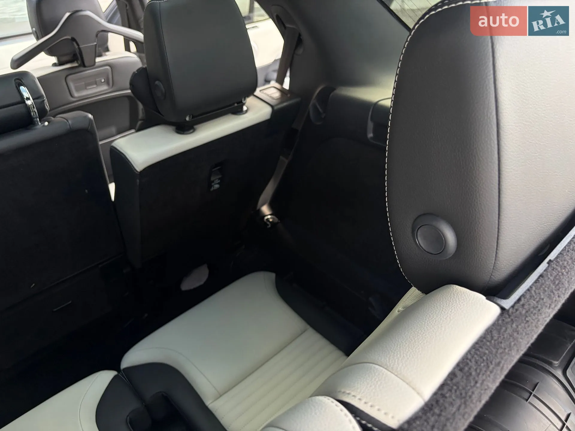 2021 Land Rover Discovery - мініатюра 75