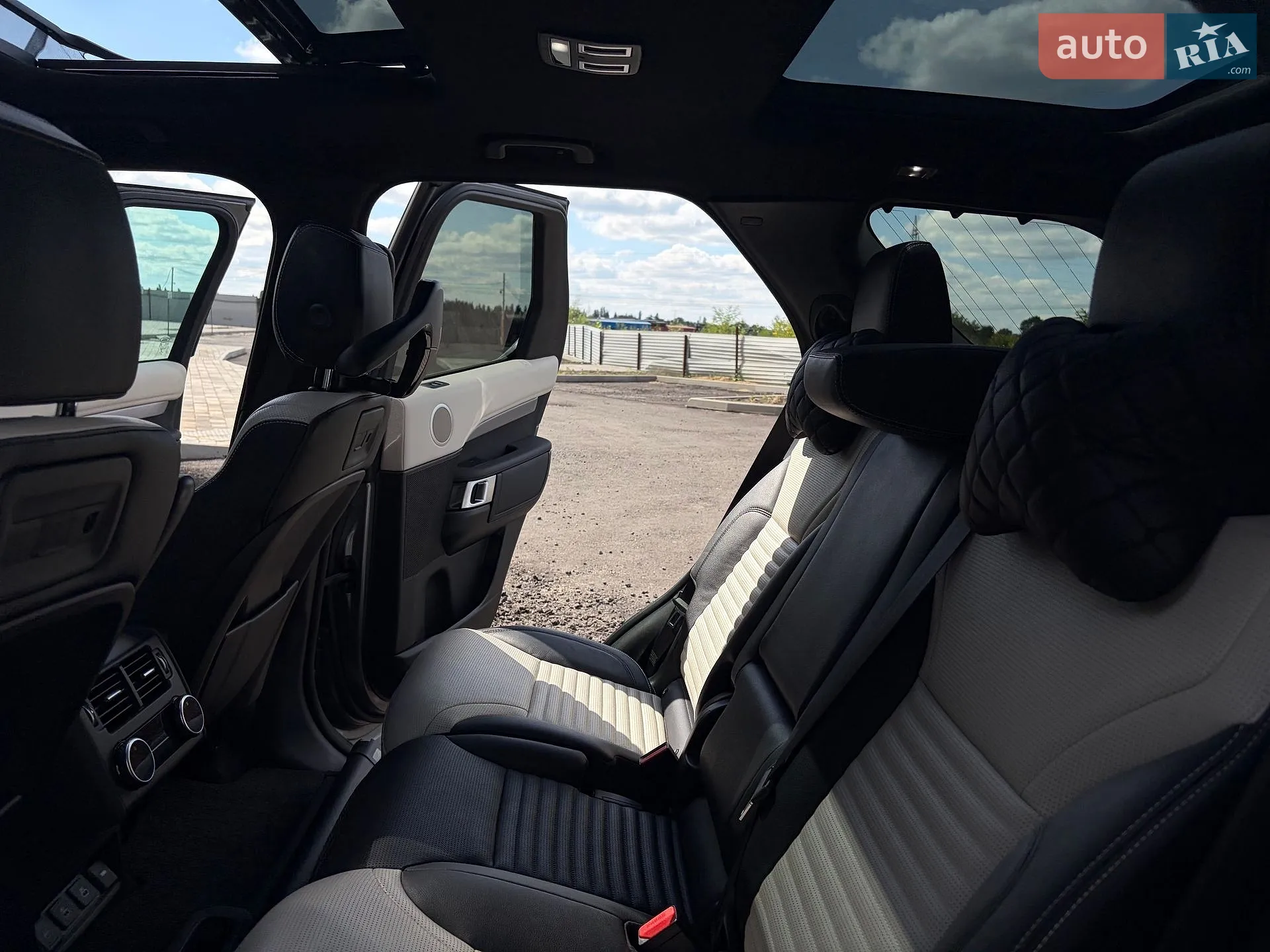 2021 Land Rover Discovery - мініатюра 87