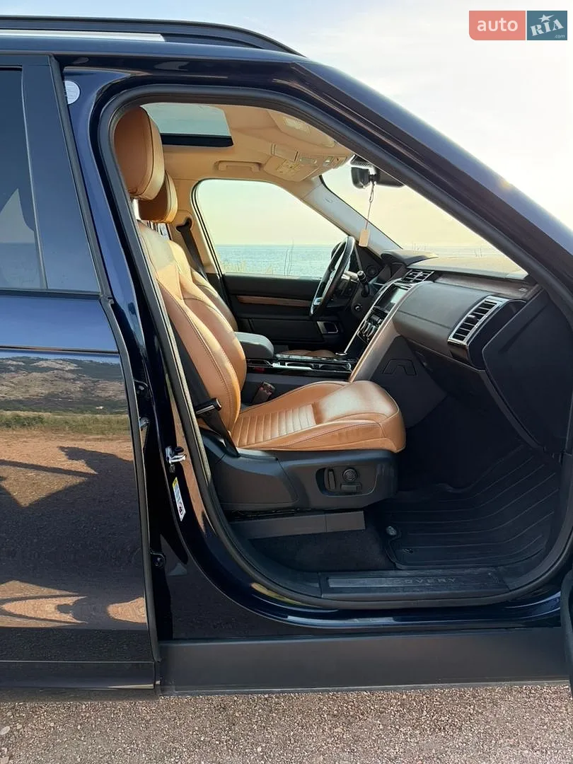 2019 Land Rover Discovery - мініатюра 16