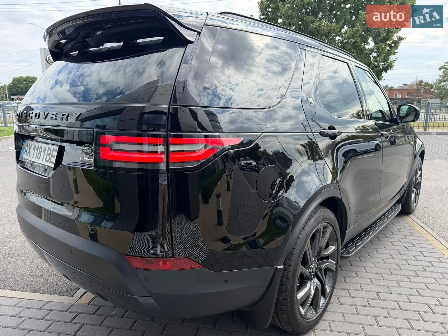 2019 Land Rover Discovery - мініатюра 12
