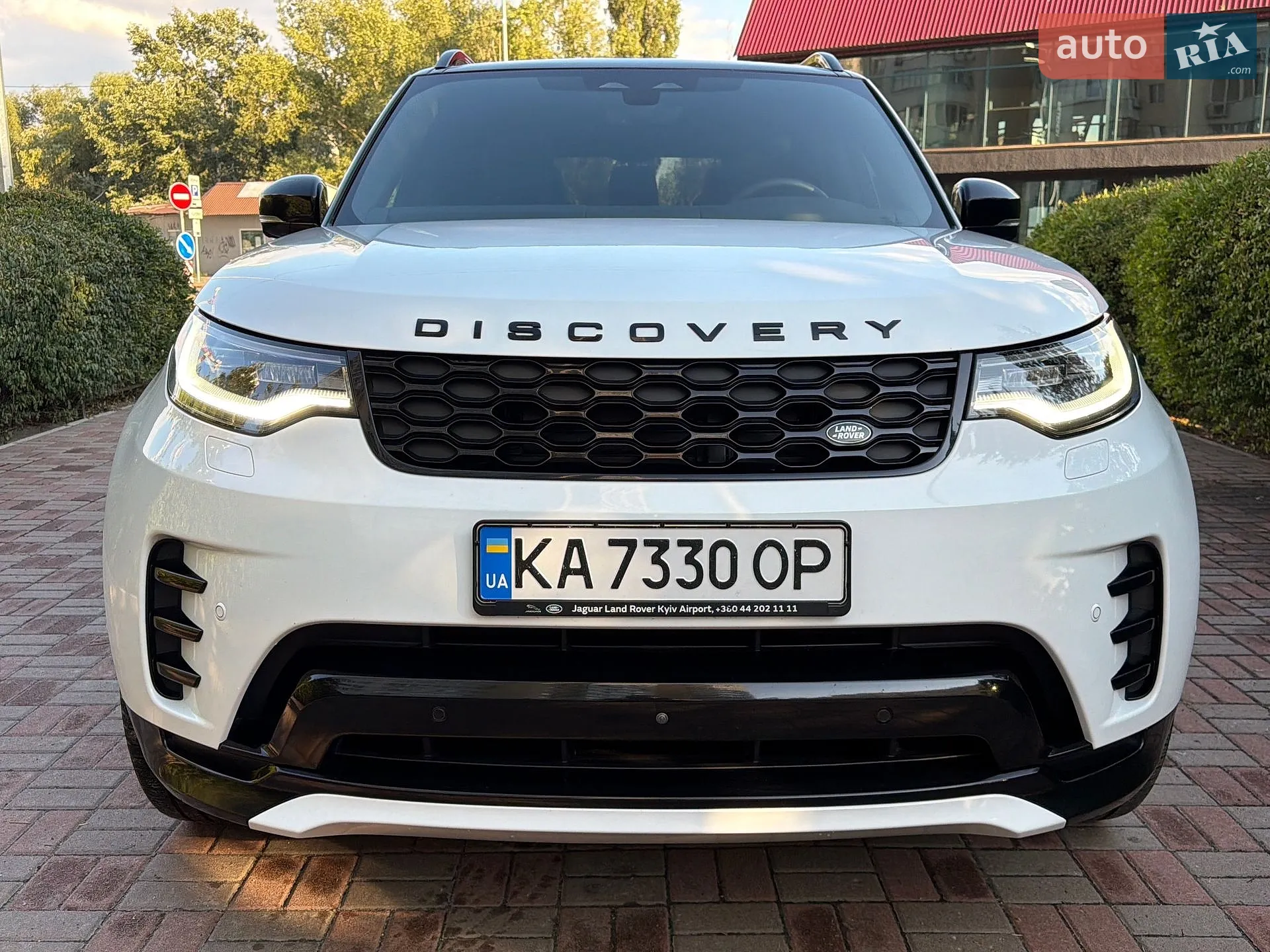 2023 Land Rover Discovery - мініатюра 5