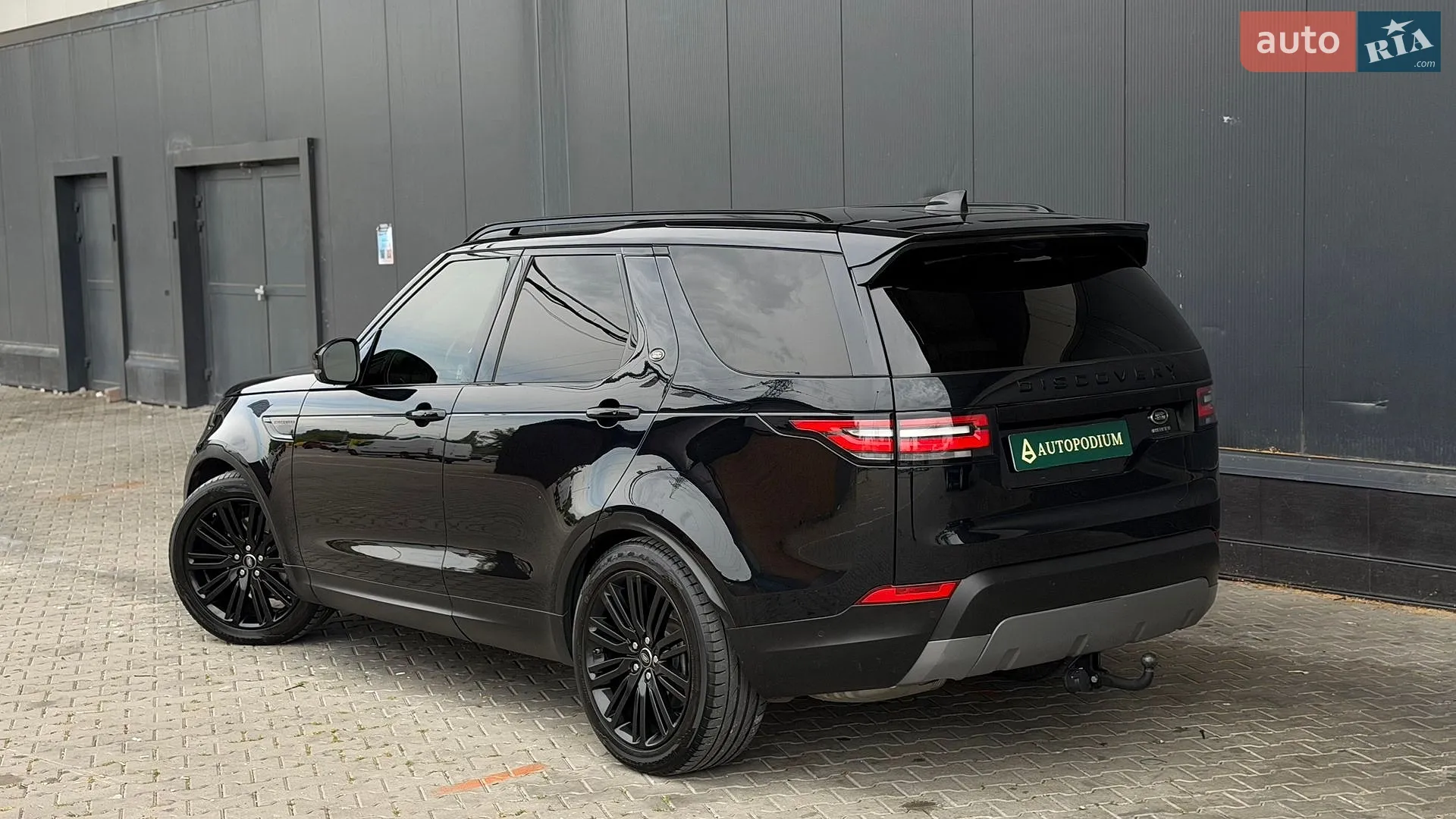 2018 Land Rover Discovery - мініатюра 9