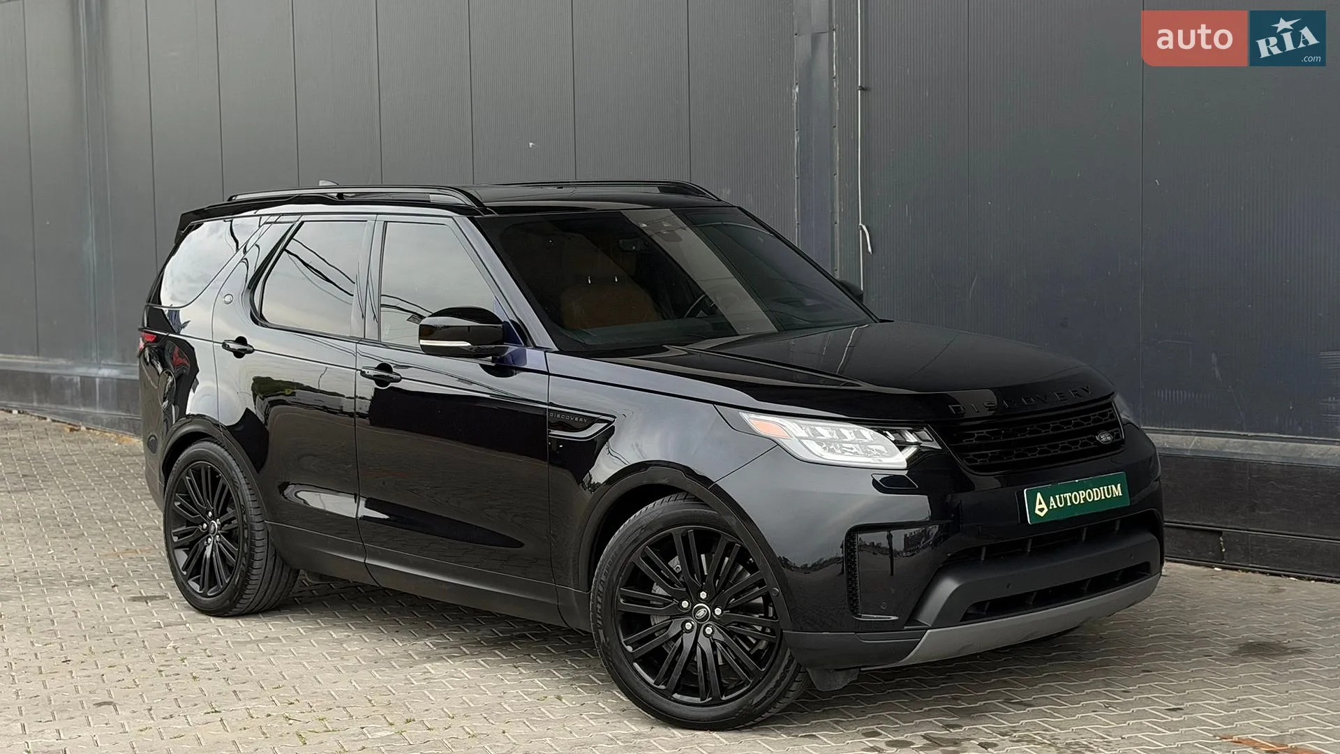2018 Land Rover Discovery - мініатюра 19