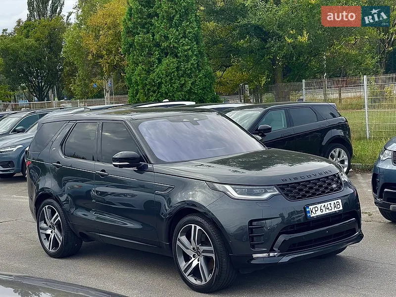 Land Rover Discovery 2021