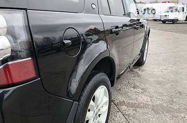 Позашляховик / Кросовер Land Rover Freelander 2013 в 