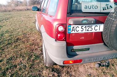Позашляховик / Кросовер Land Rover Freelander 2000 в 