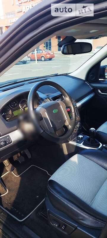 Позашляховик / Кросовер Land Rover Freelander 2010 в Києві