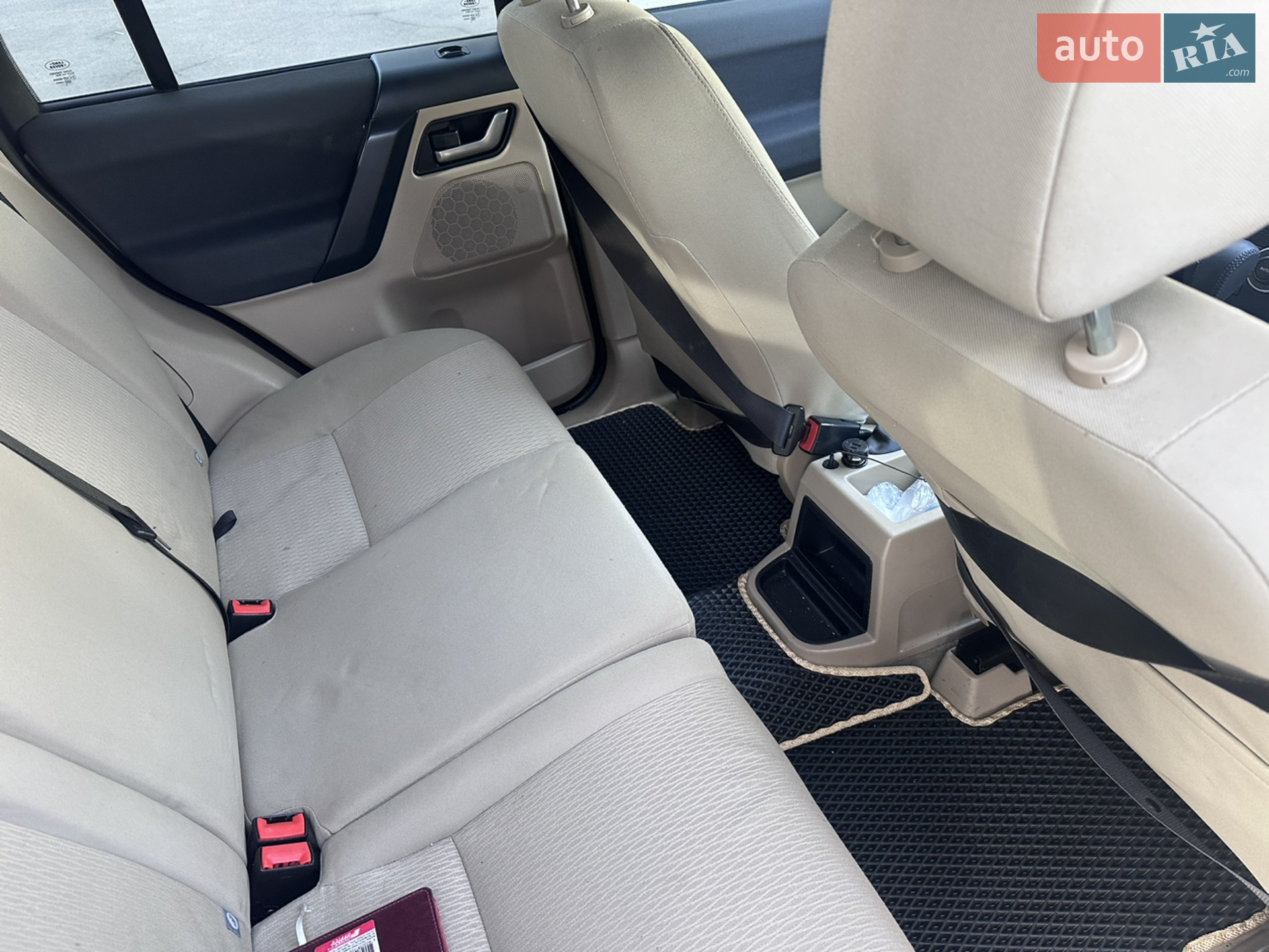 2011 Land Rover Freelander - мініатюра 12