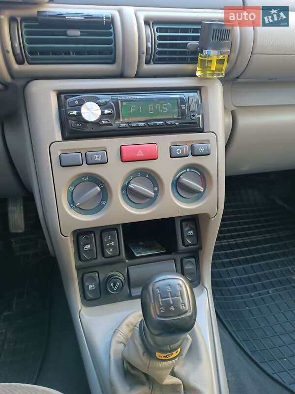 Внедорожник / Кроссовер Land Rover Freelander 1998 в Буске