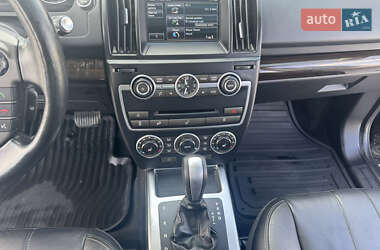 Внедорожник / Кроссовер Land Rover Freelander 2014 в 