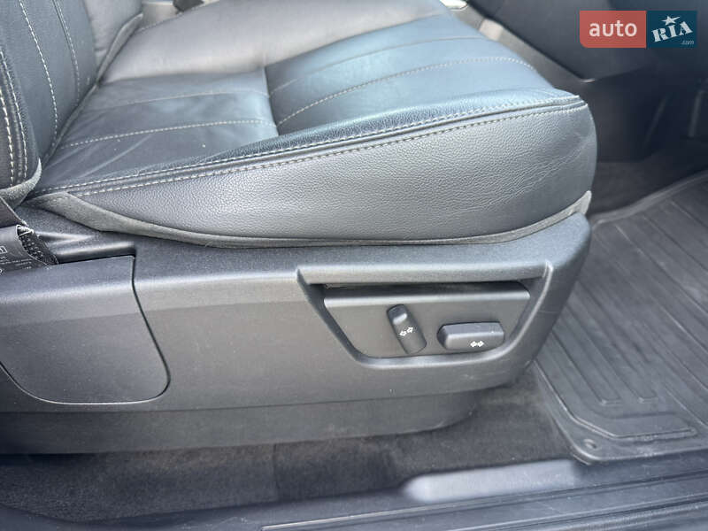 Позашляховик / Кросовер Land Rover Freelander 2011 в Коломиї