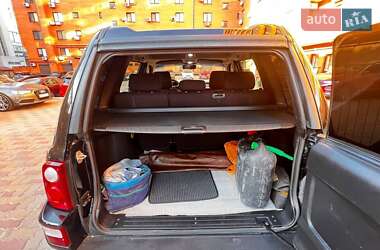 Позашляховик / Кросовер Land Rover Freelander 2004 в 