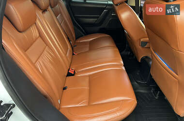 Позашляховик / Кросовер Land Rover Freelander 2013 в 